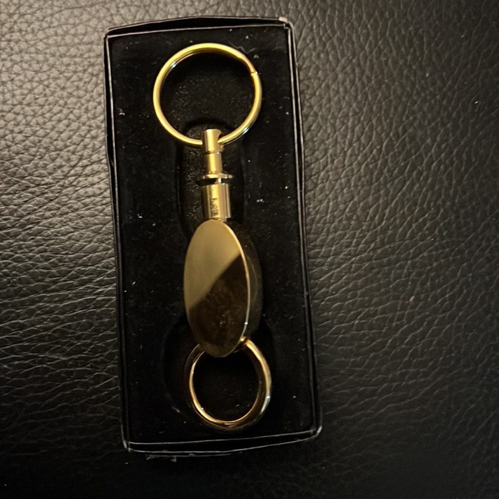 Lex Car Keychain Designz - Picture 2 of 3
